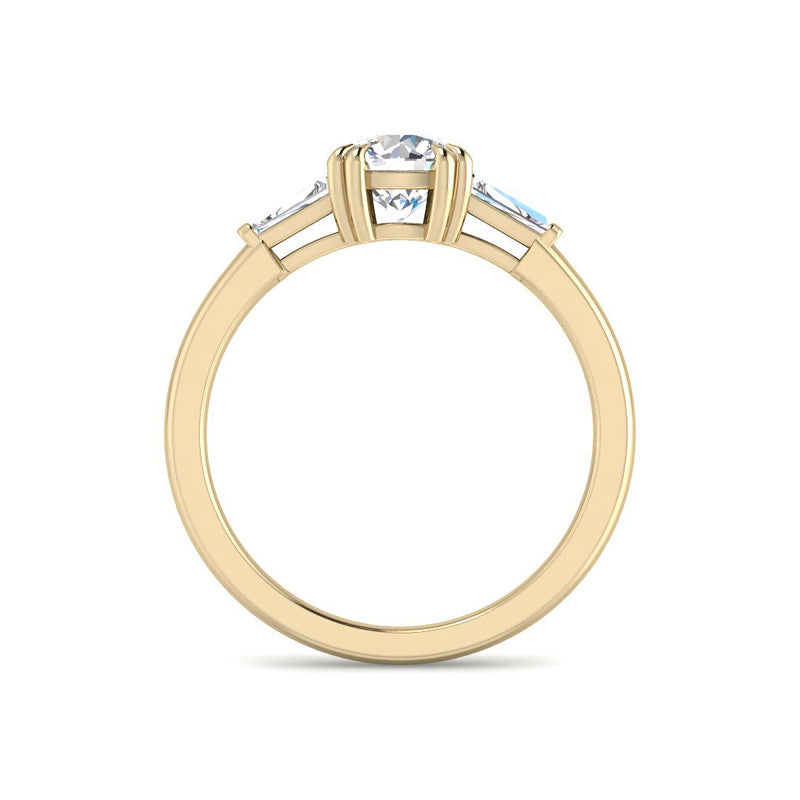 Round Solitaire w. Tapered Baguettes (Yellow Gold)