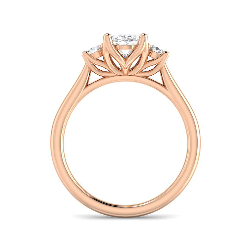 Trilogy Oval Solitaire w. Round Accent Stones (Rose Gold)