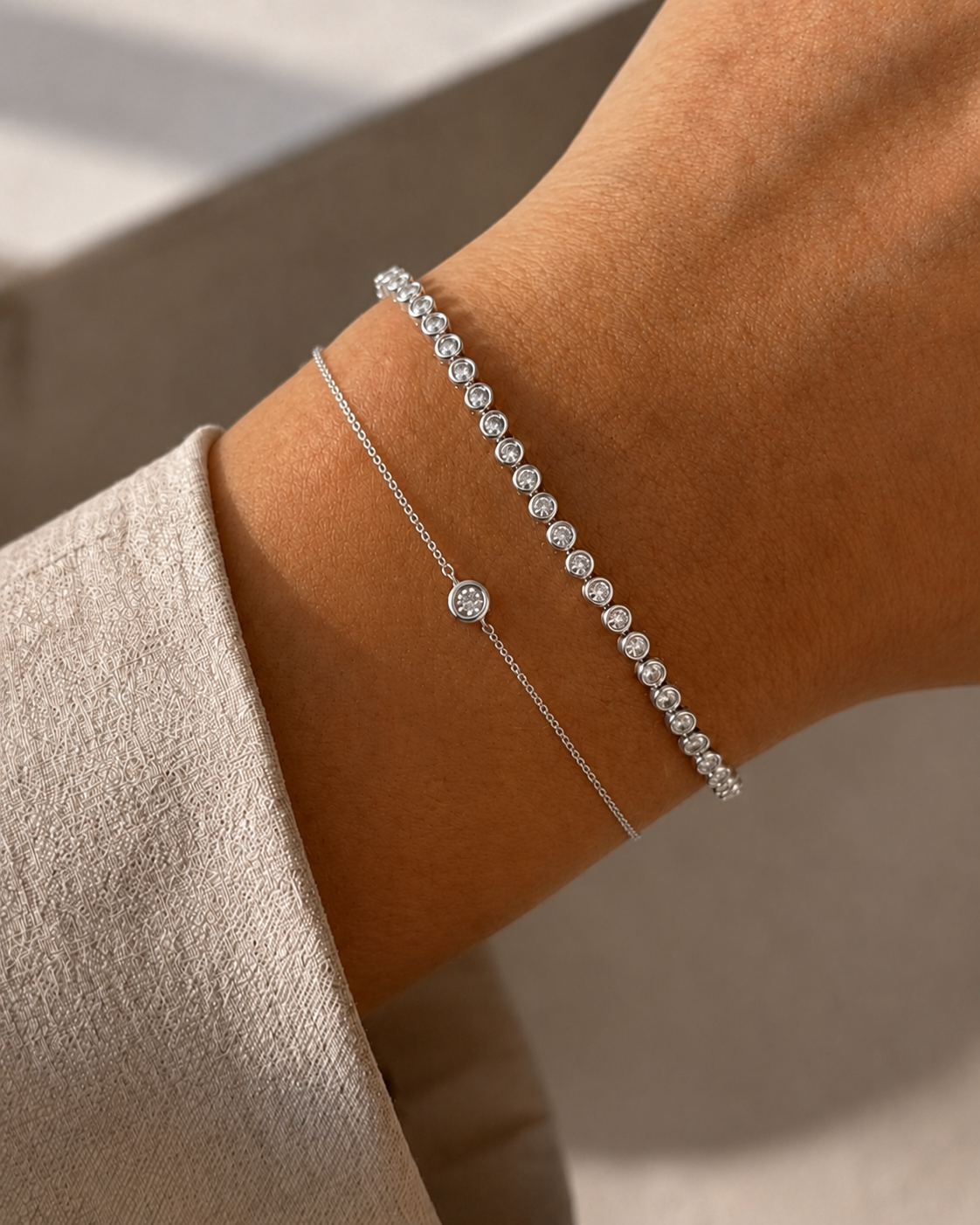 Solitaire Diamond Bezel Chain Bracelet