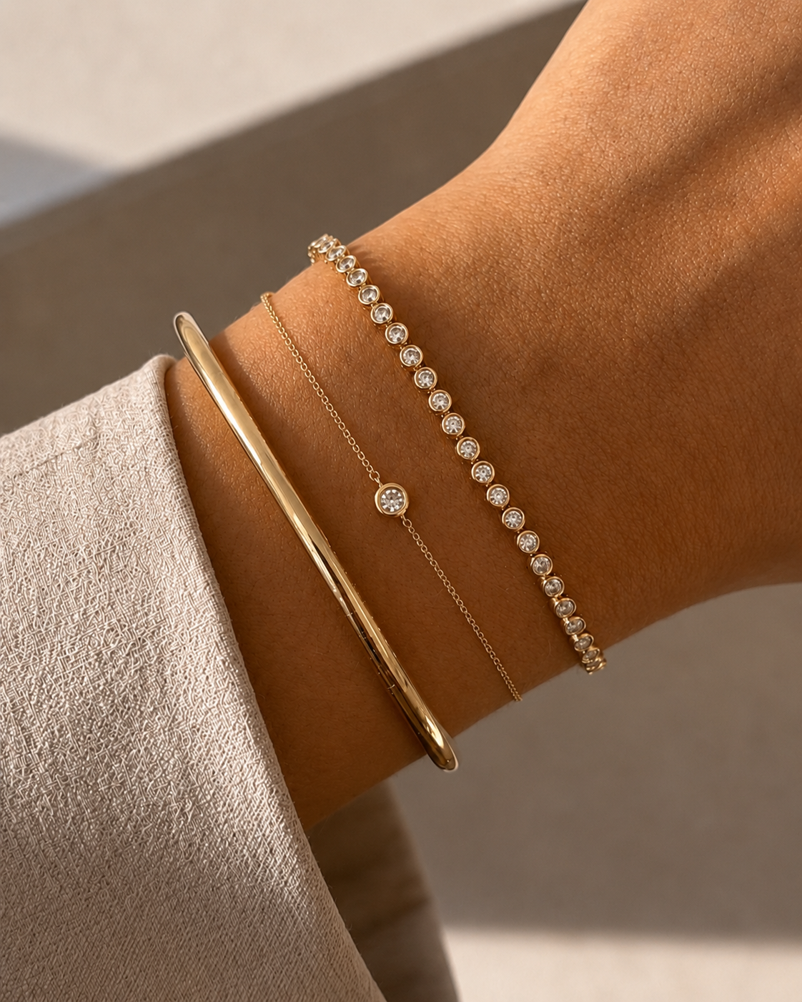 Solitaire Diamond Bezel Chain Bracelet