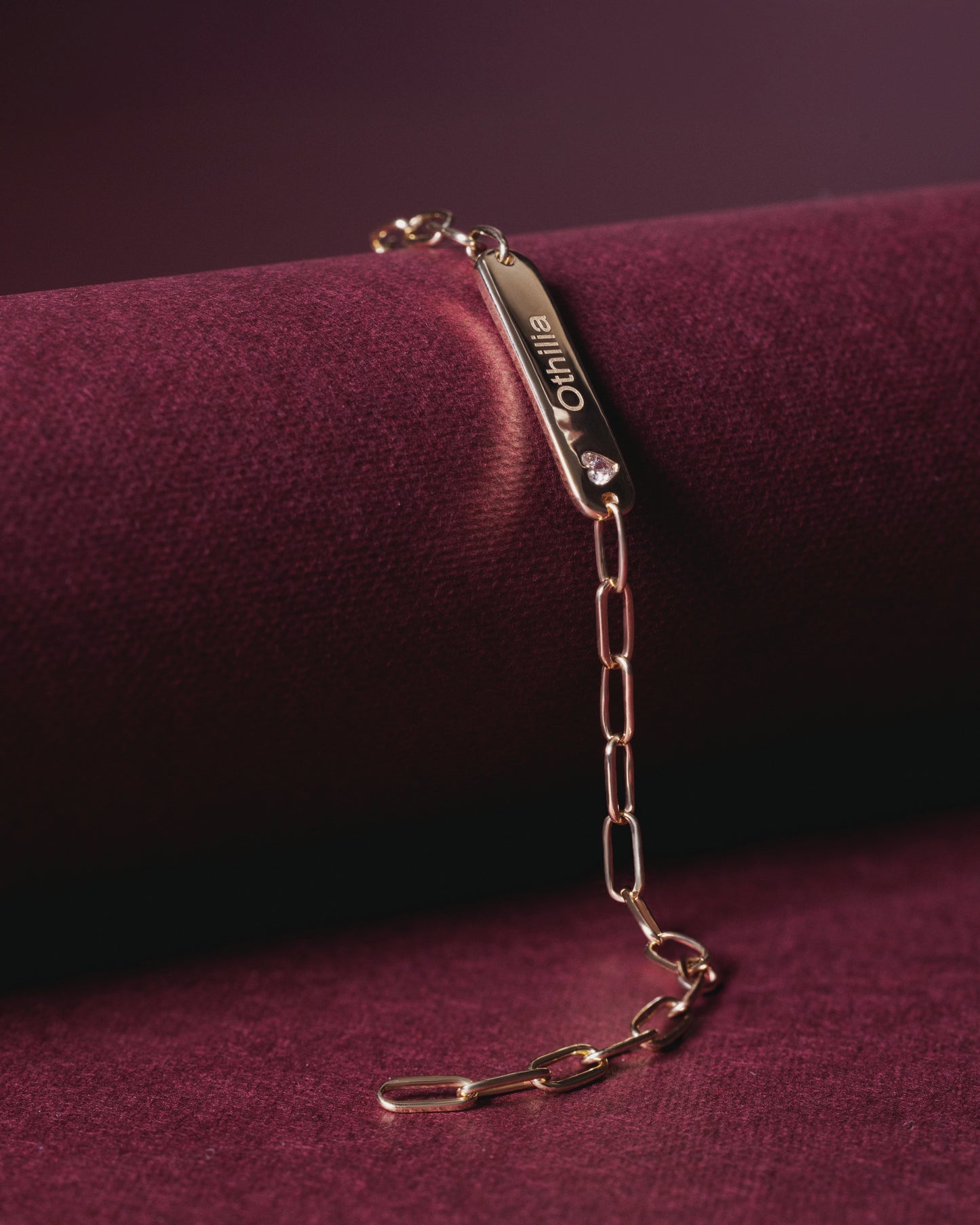 Custom Engraved Chain Bracelet w. Placket and Diamond (White Gold)