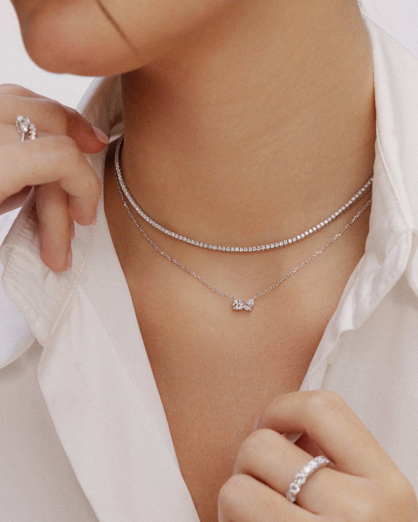 Moi & Toi Necklace w. Pear and Round Diamonds (Yellow Gold)