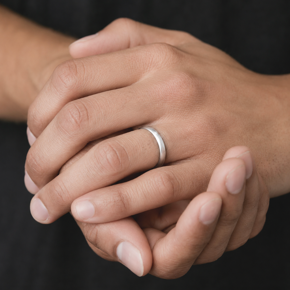 Rounded Square Band 3mm (White Gold)